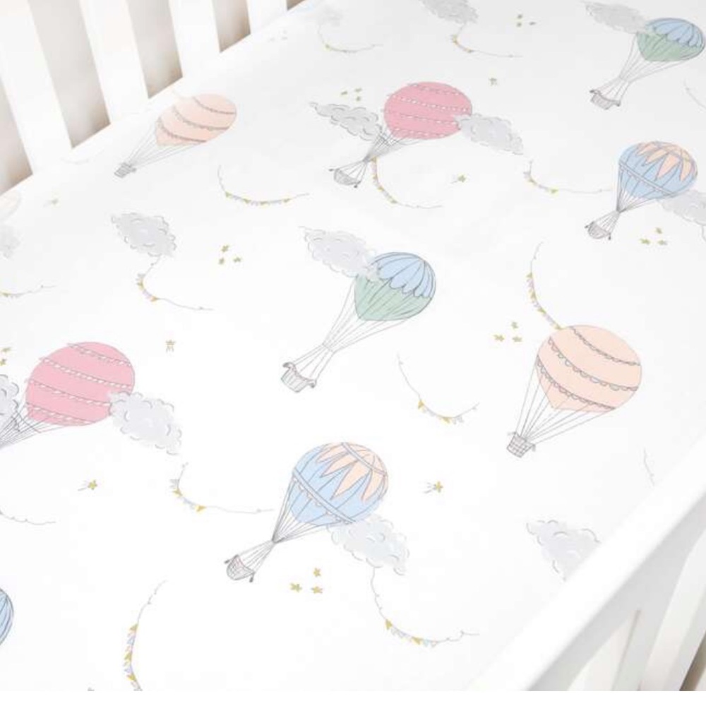 Gooselings Colorful Touch the Sky Hot Air Balloon Kids Crib Sheet